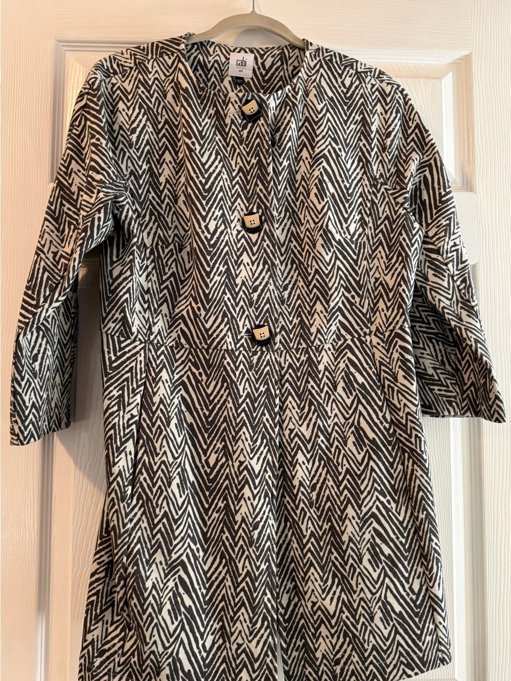 CAbi Black and Off White Zigzag Pattern Lightweight Coat